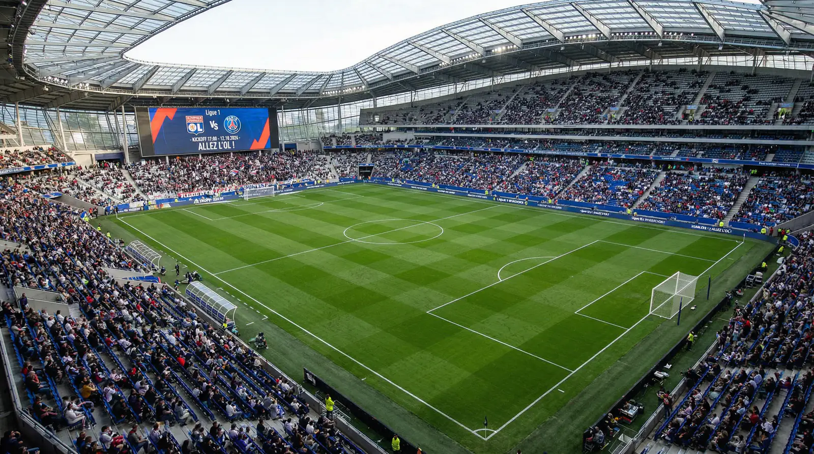 Estadio de la Ligue 1 con 18 equipos en formato compacto de 34 jornadas